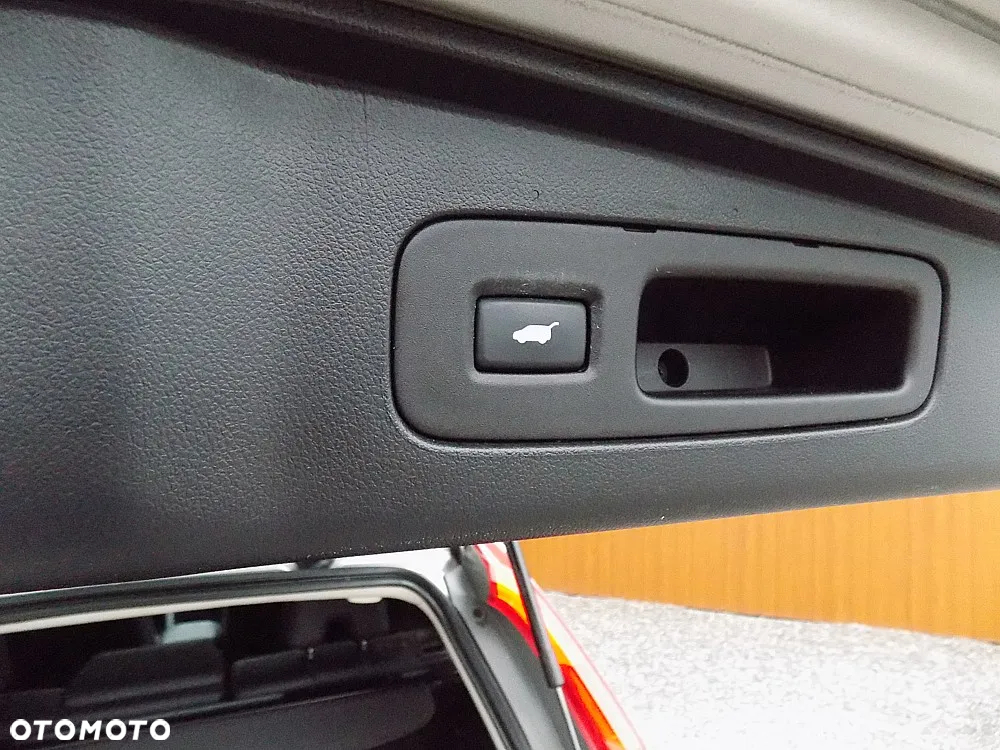 Honda CR-V 2.0i-VTEC 4WD Automatik Executive - 25