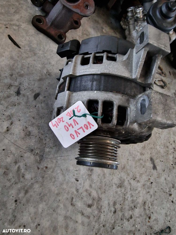 Alternator Volvo S60 V40 S40 2.0Diesel cod 31288879 - 1