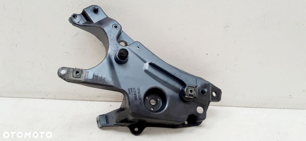 VOLVO V90 II ŚLIZG MOCOWANIE BŁOTNIKA LEWY PRZÓD 721-16 31378984