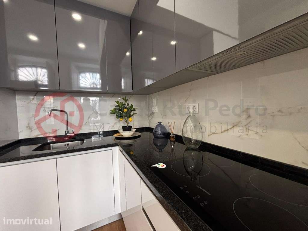 Apartamento T2 totalmente remodelado com terraço em São Vicente, Li... - Grande imagem: 5/23