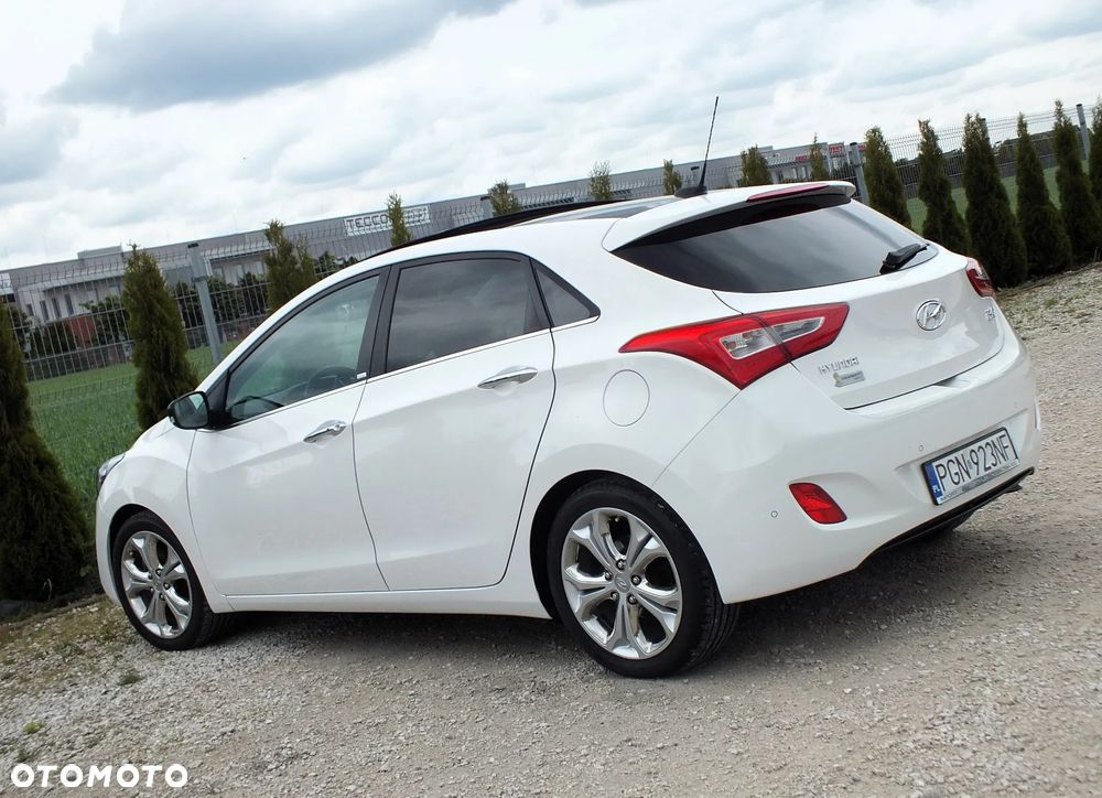 Hyundai i30 blue 1.6 GDI Passion - 3