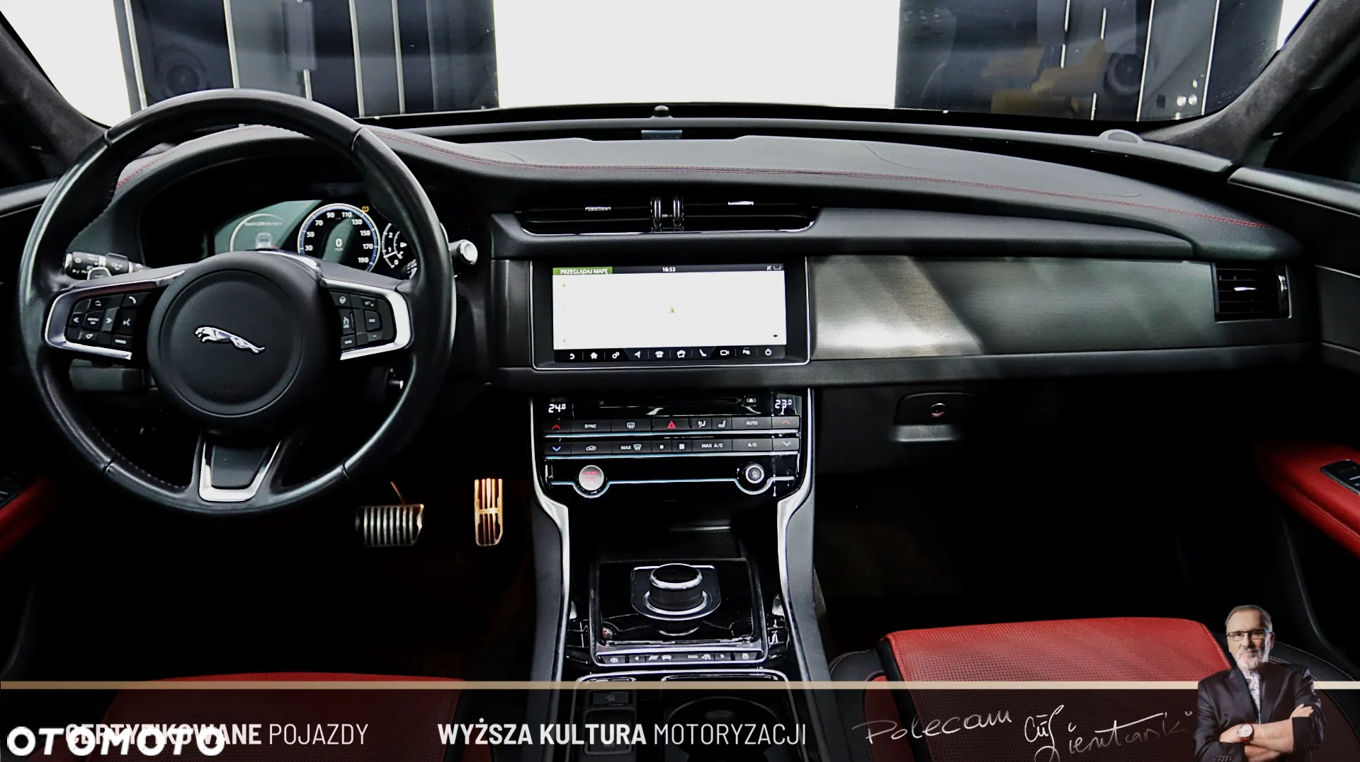 Jaguar XF 2.0 T AWD R-Sport - 15