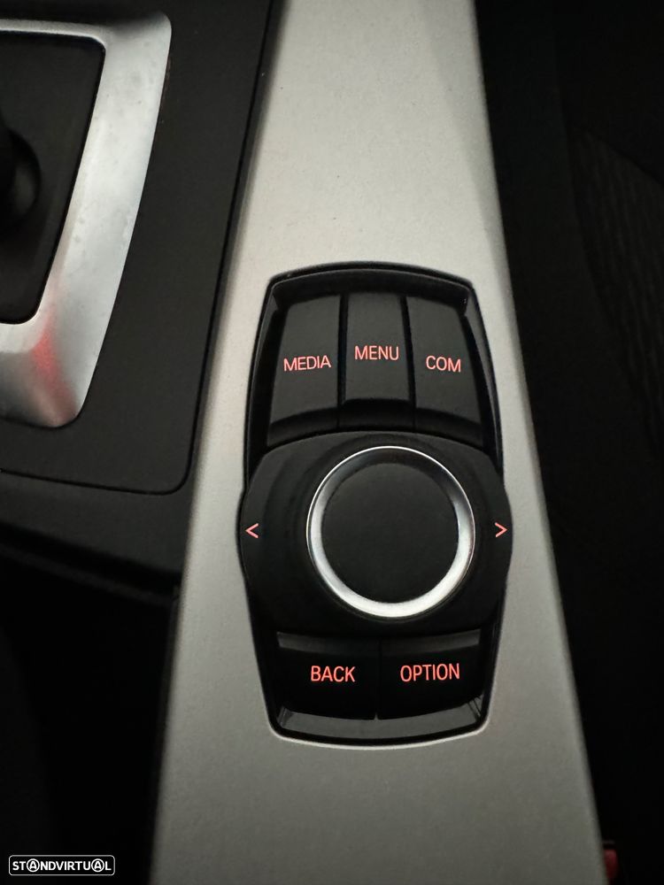 BMW 318 d Advantage Auto - 25