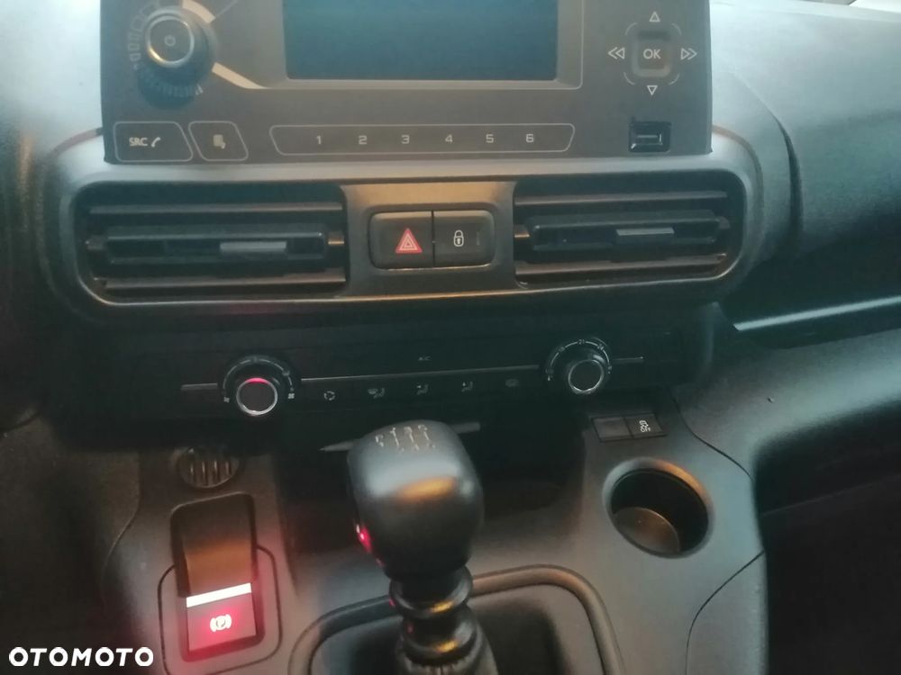 Peugeot Partner - 12