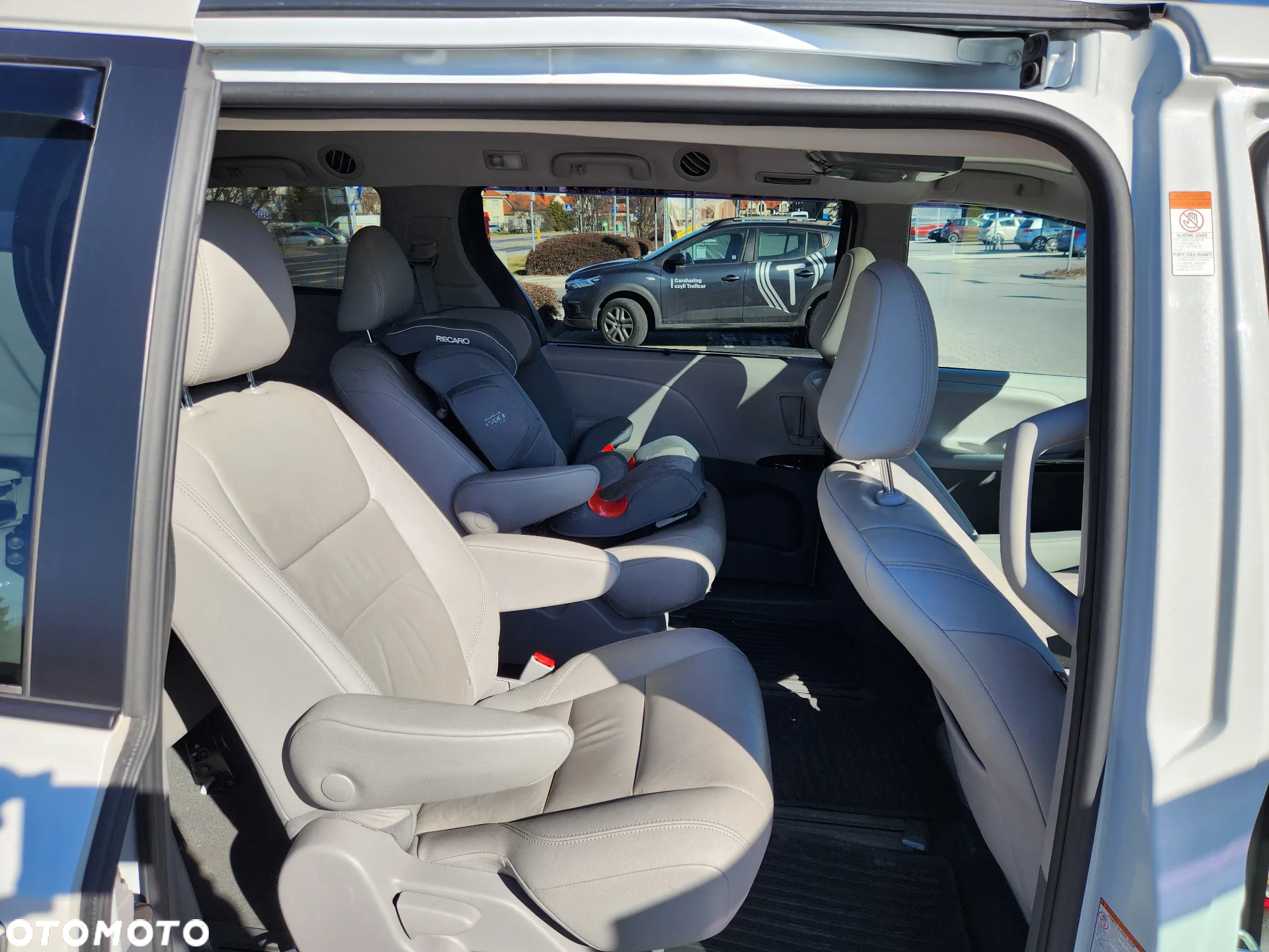 Toyota Sienna 3.5 V6 LE AWD - 16