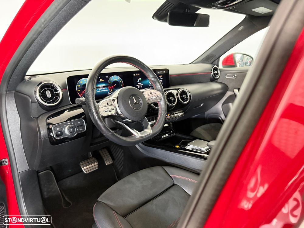 Mercedes-Benz A 180 7G-DCT AMG Line Advanced Plus - 13