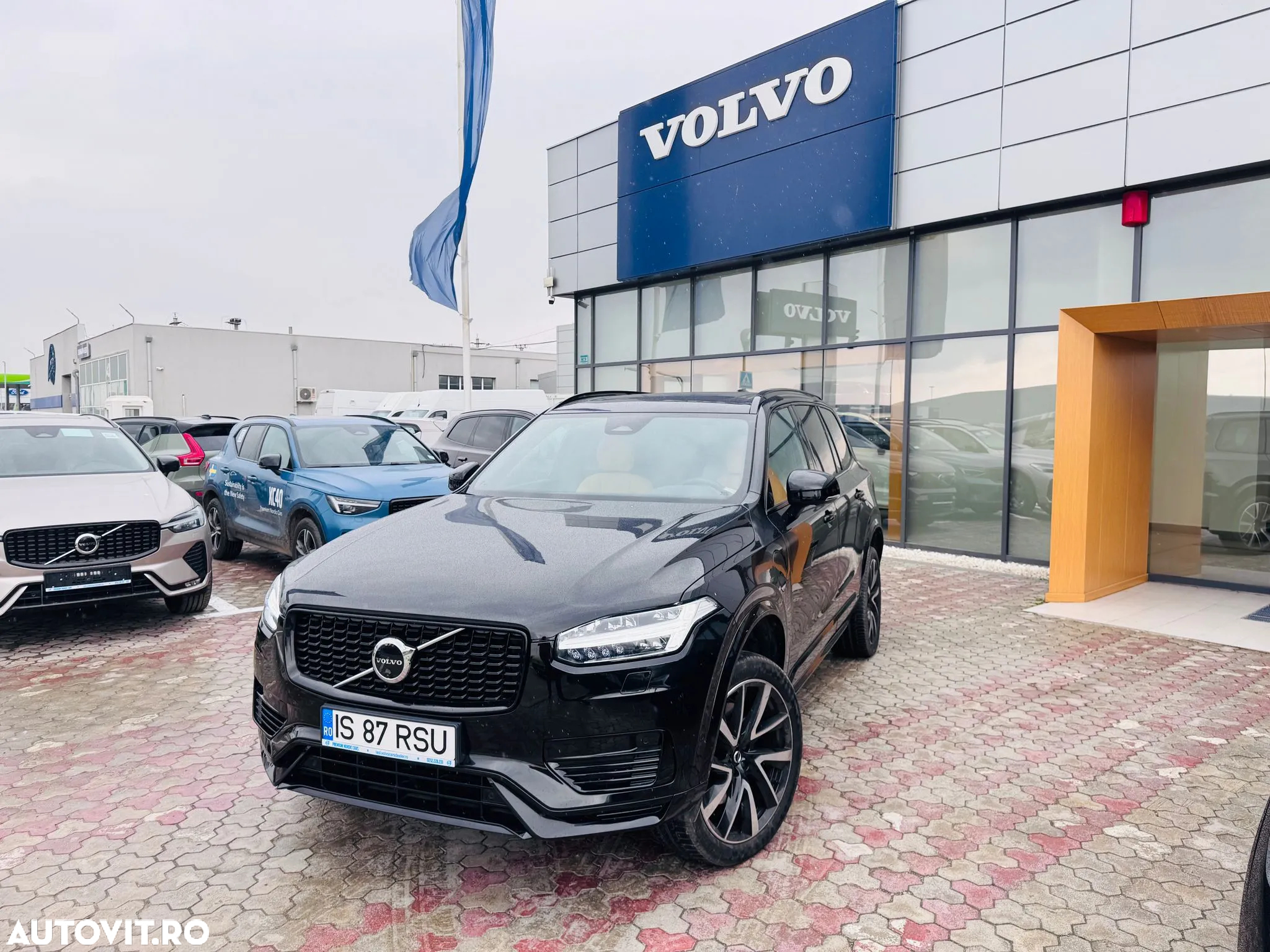 Volvo XC 90 - 2