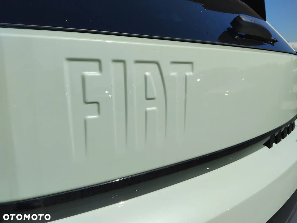 Fiat Grande Panda 1.2 mHEV La Prima eDCT - 7