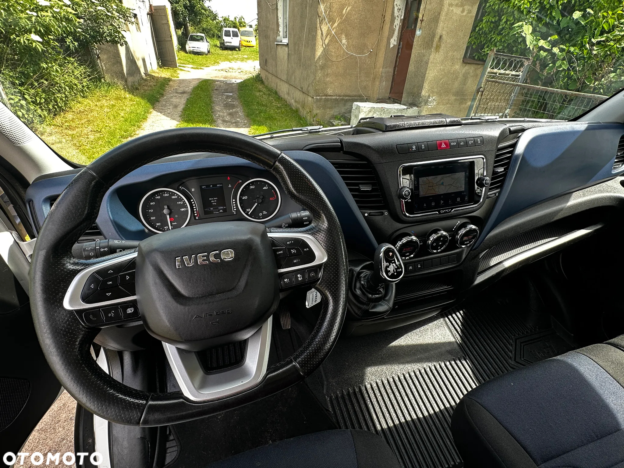 Iveco DAILY 35S15 HiMatic - 24