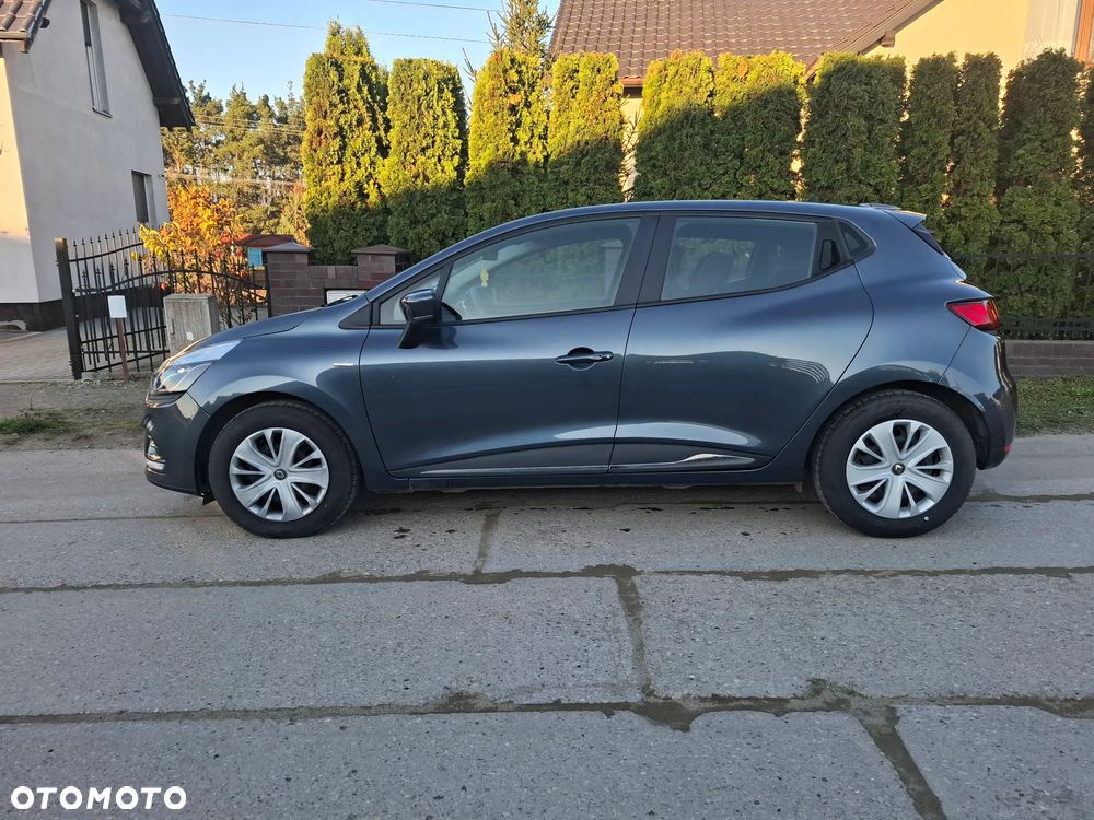 Renault Clio 1.2 16V 75 Limited - 3