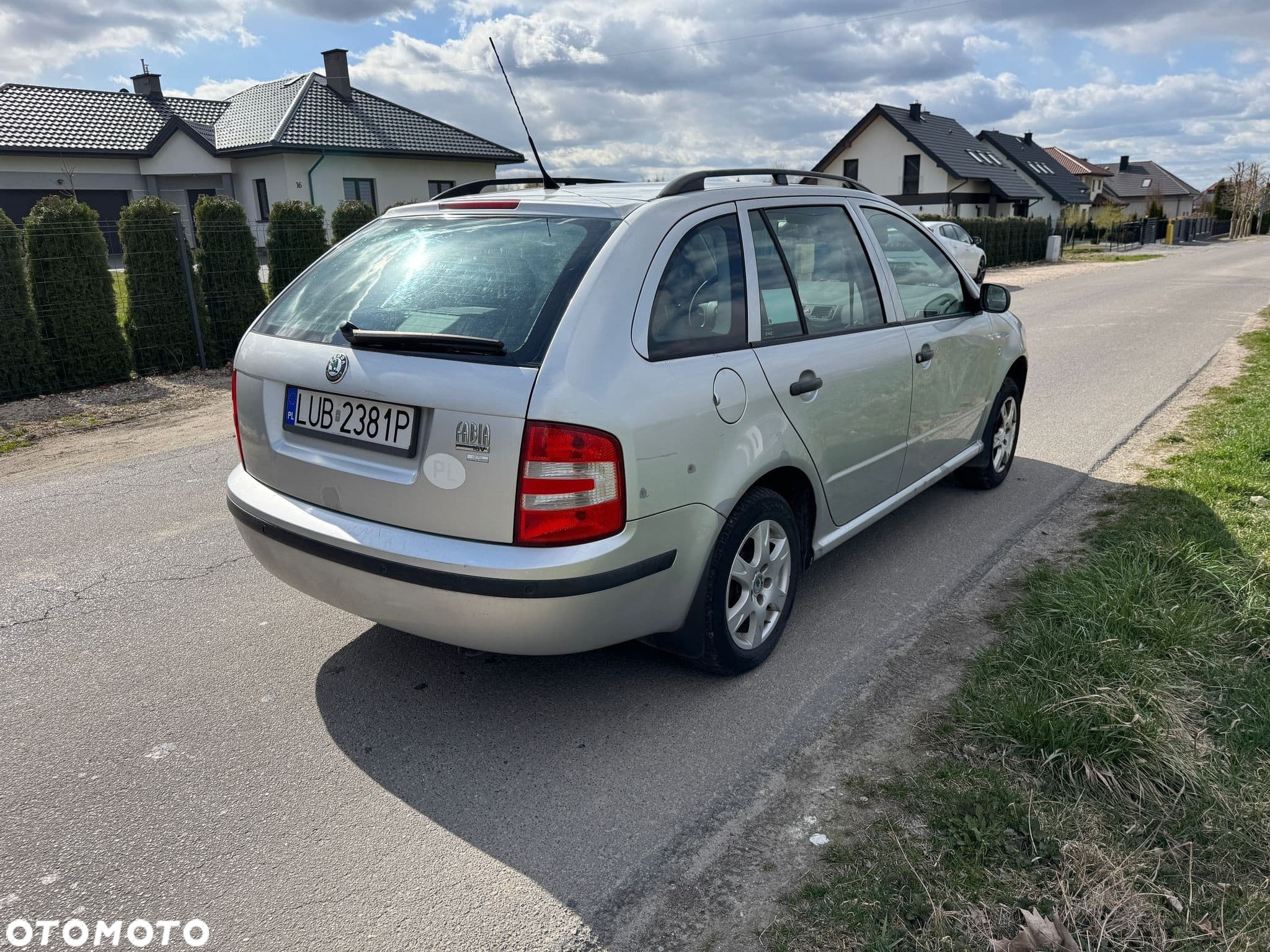 Skoda Fabia 1.4 16V Ambiente - 3