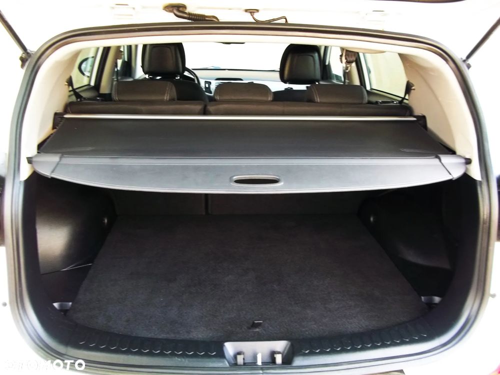 Kia Sportage 1.7 CRDI Business Line L 2WD - 9