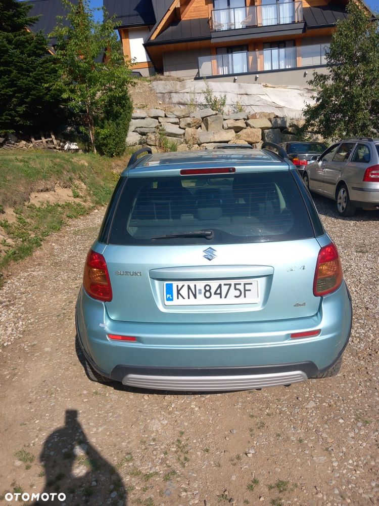 Suzuki SX4 - 5