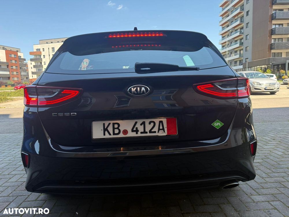 KIA Ceed 2020 — imagine 13