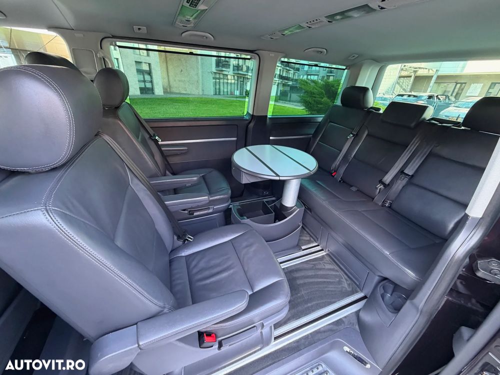 Volkswagen Multivan - 5