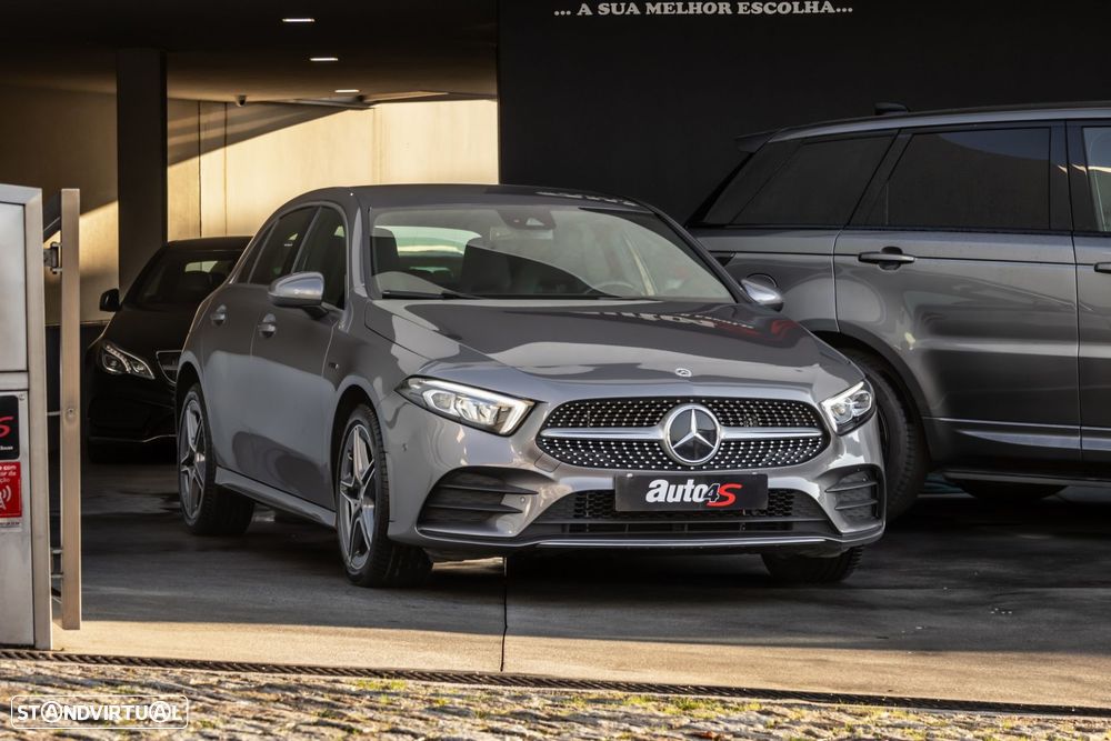 Mercedes-Benz A 250 e AMG Line - 3