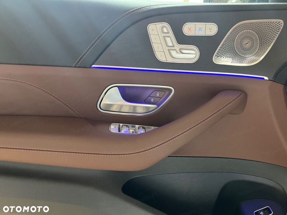 Mercedes-Benz GLE - 11