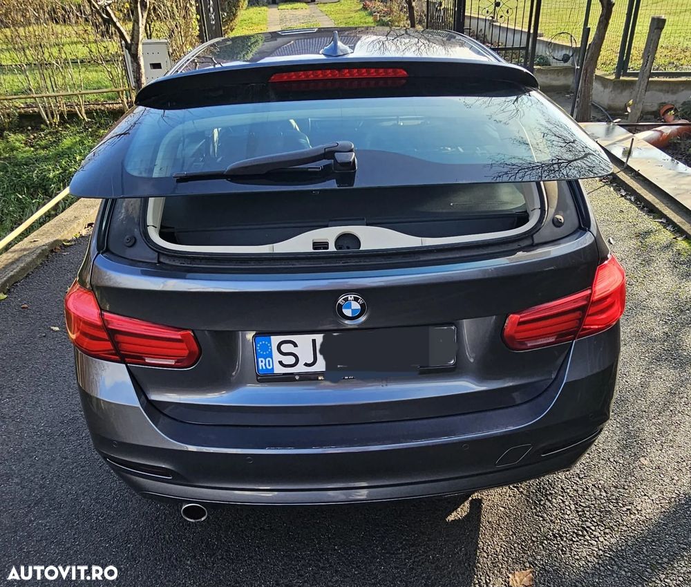 BMW Seria 3 318d Touring Advantage - 12