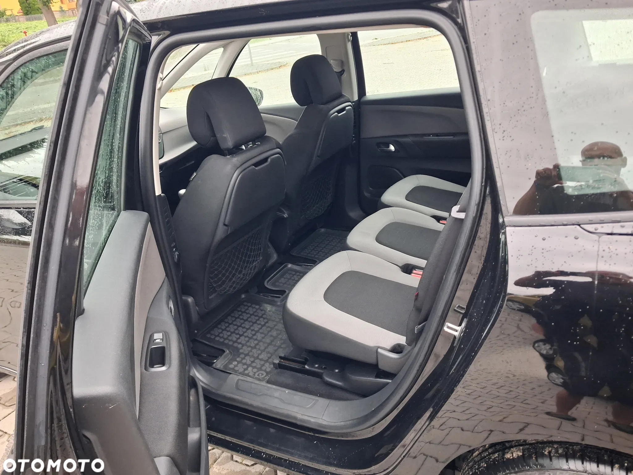 Citroën C4 Grand Picasso 1.6 e-HDi Attraction - 11