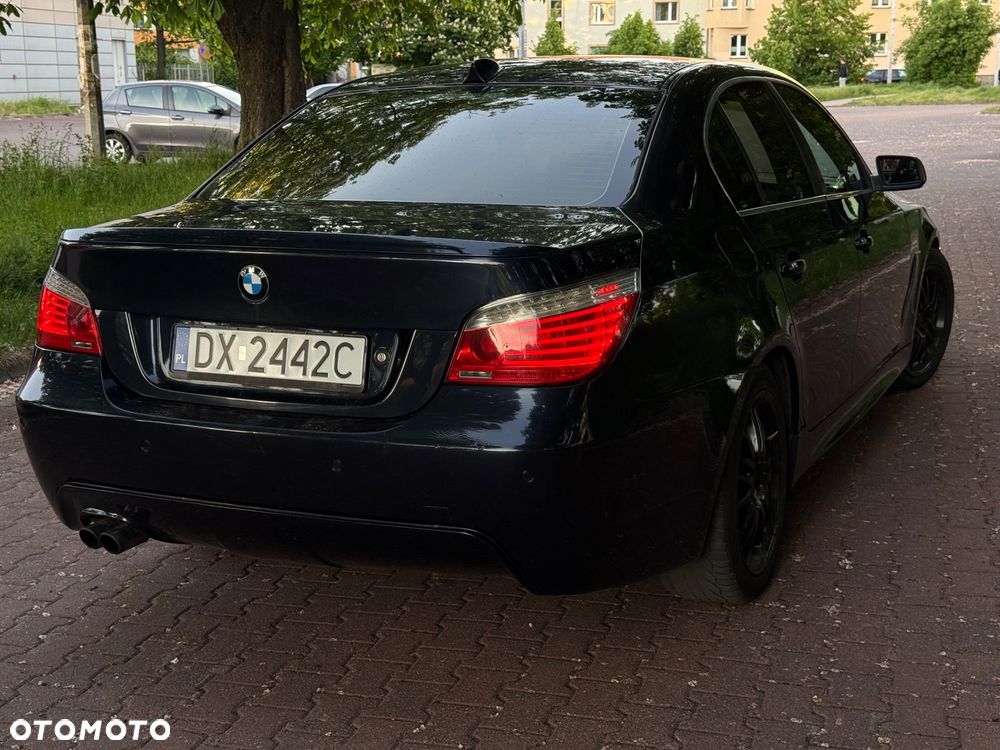 BMW Seria 5 525i Edition Sport - 4