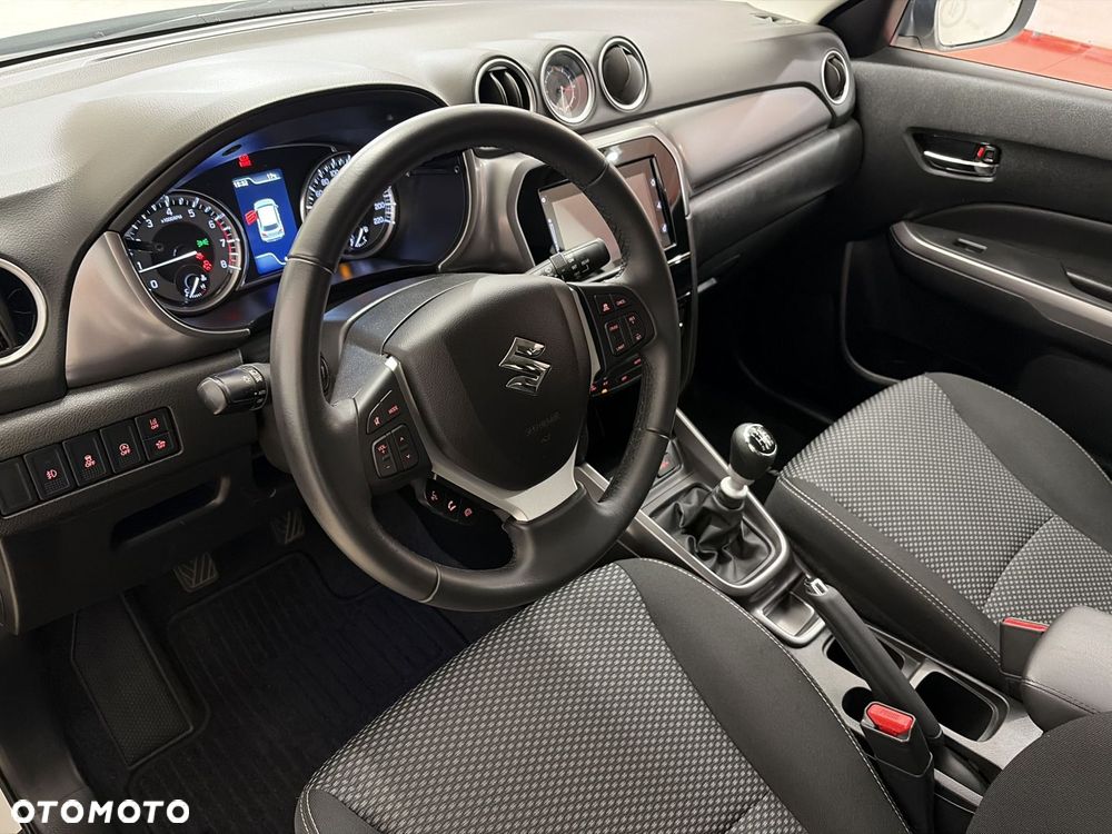 Suzuki Vitara 1.4 Boosterjet SHVS Premium 2WD - 10
