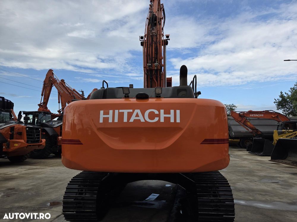 Hitachi ZX250-7, 27,6t, 2020, 6.815h, latime 2,99m, cupa NOUA 1,55mc, lant si papuci NOI, inst picon si inst rotire pe brate, camera spate, camere laterale, gresare automata, ad sapare 7m, ridica 15t, consum 13,1l/h, revizii facute, leasing 4ani-99.000 Eur+t - 3