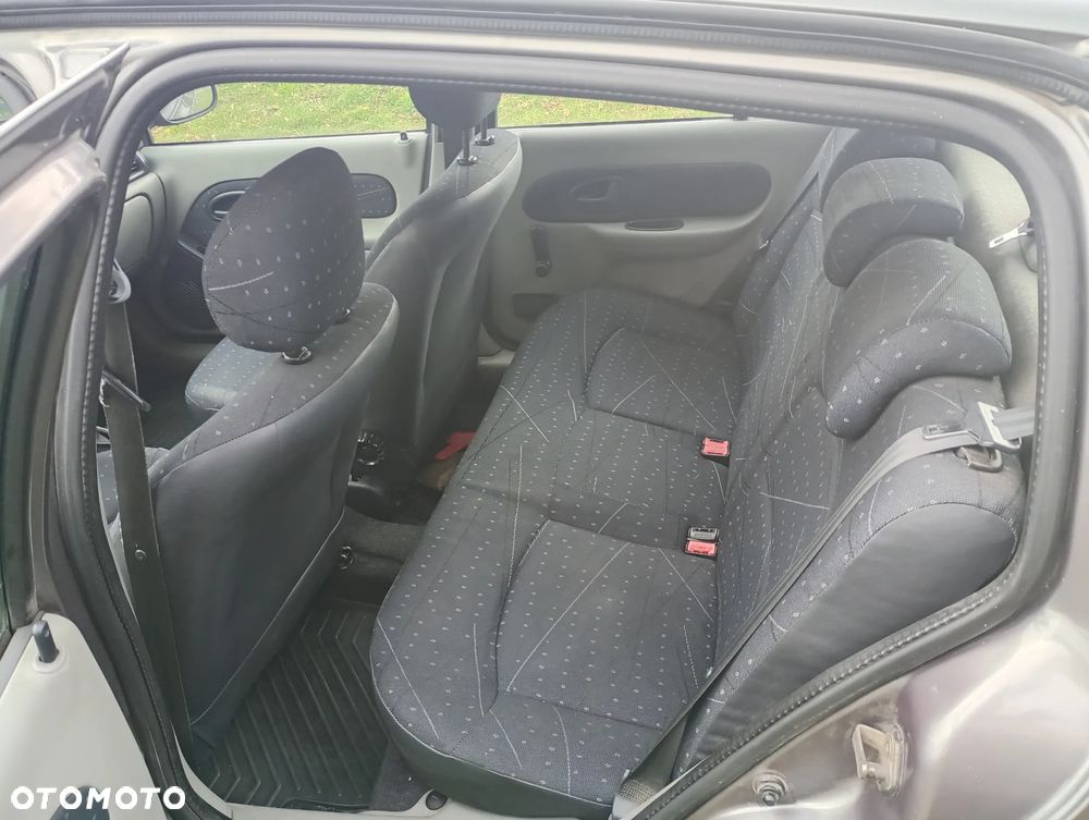 Renault Thalia - 5