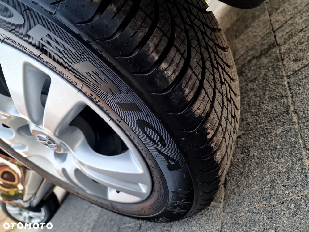 Opel Corsa 1.2 16V Cosmo - 13