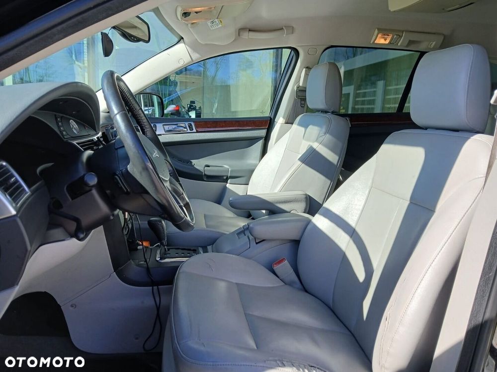 Chrysler Pacifica - 6