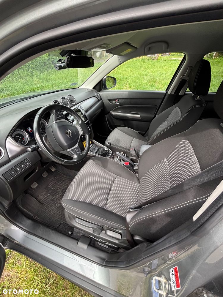 Suzuki Vitara 1.4 Boosterjet SHVS Premium 2WD - 8