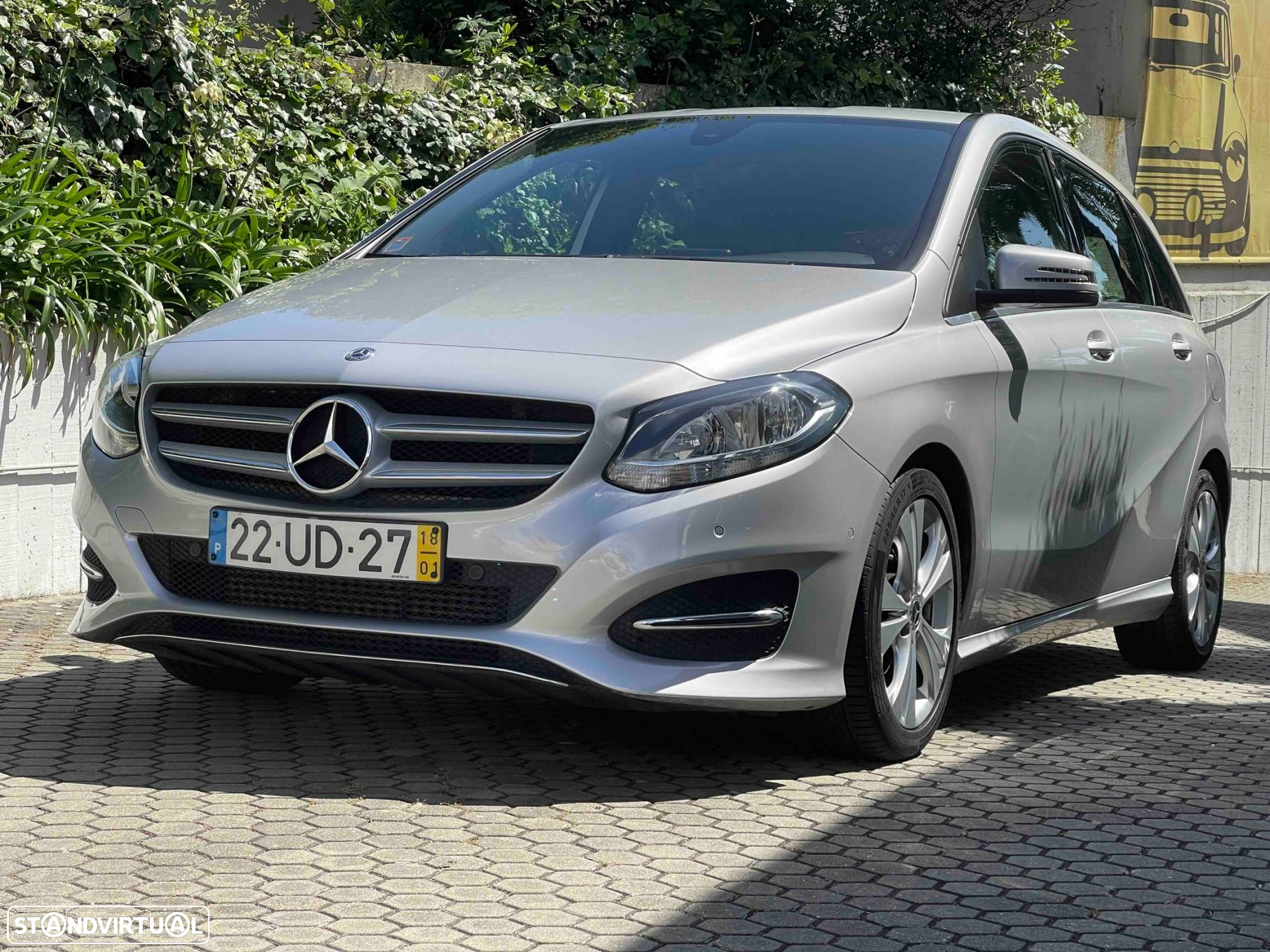 Mercedes-Benz B 180 d Urban - 16