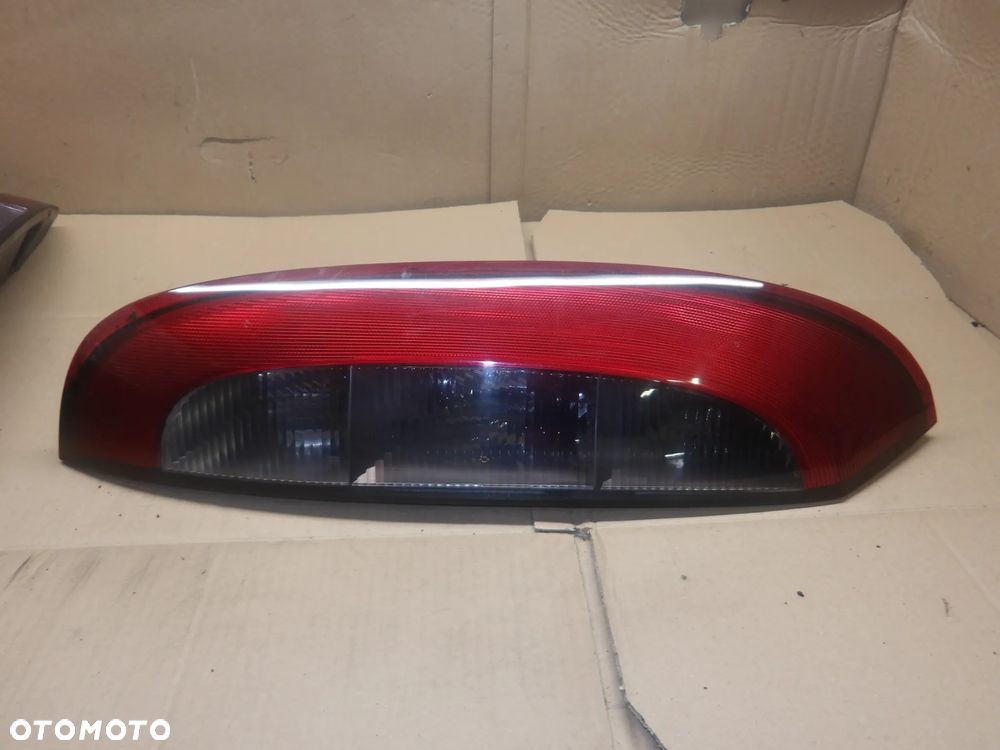 OPEL CORSA C 00-03 1.2B LAMPA PRAWA LEWA TYŁ 09114336 09114337 - 7