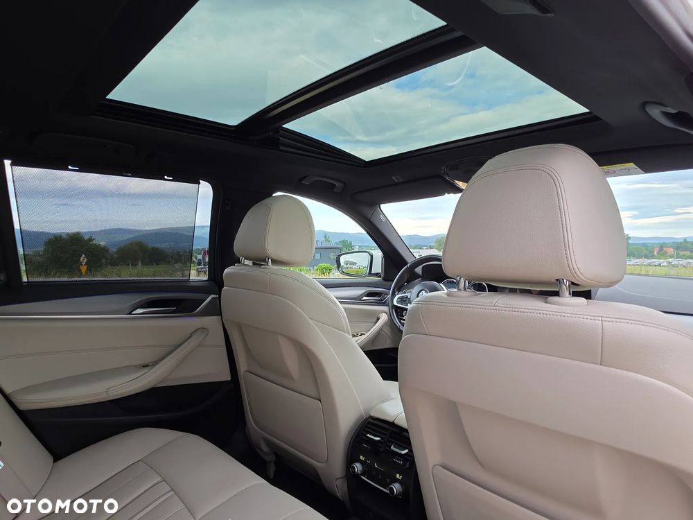 BMW Seria 5 520d xDrive M Sport sport - 8