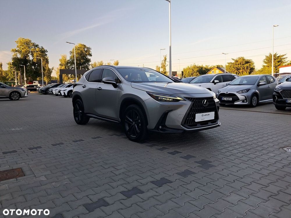 Lexus NX 350h Prestige AWD - 19