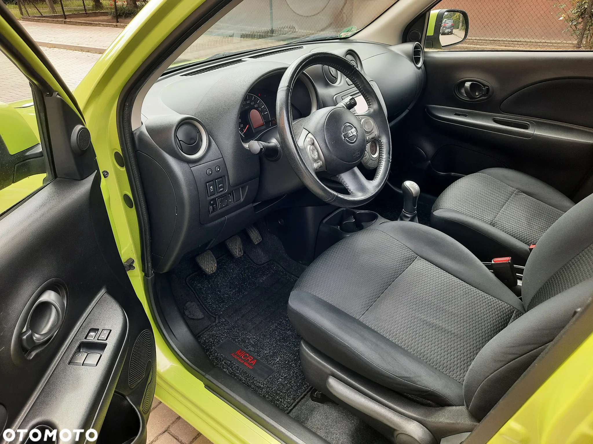 Nissan Micra 1.2 Visia AC/CD - 11