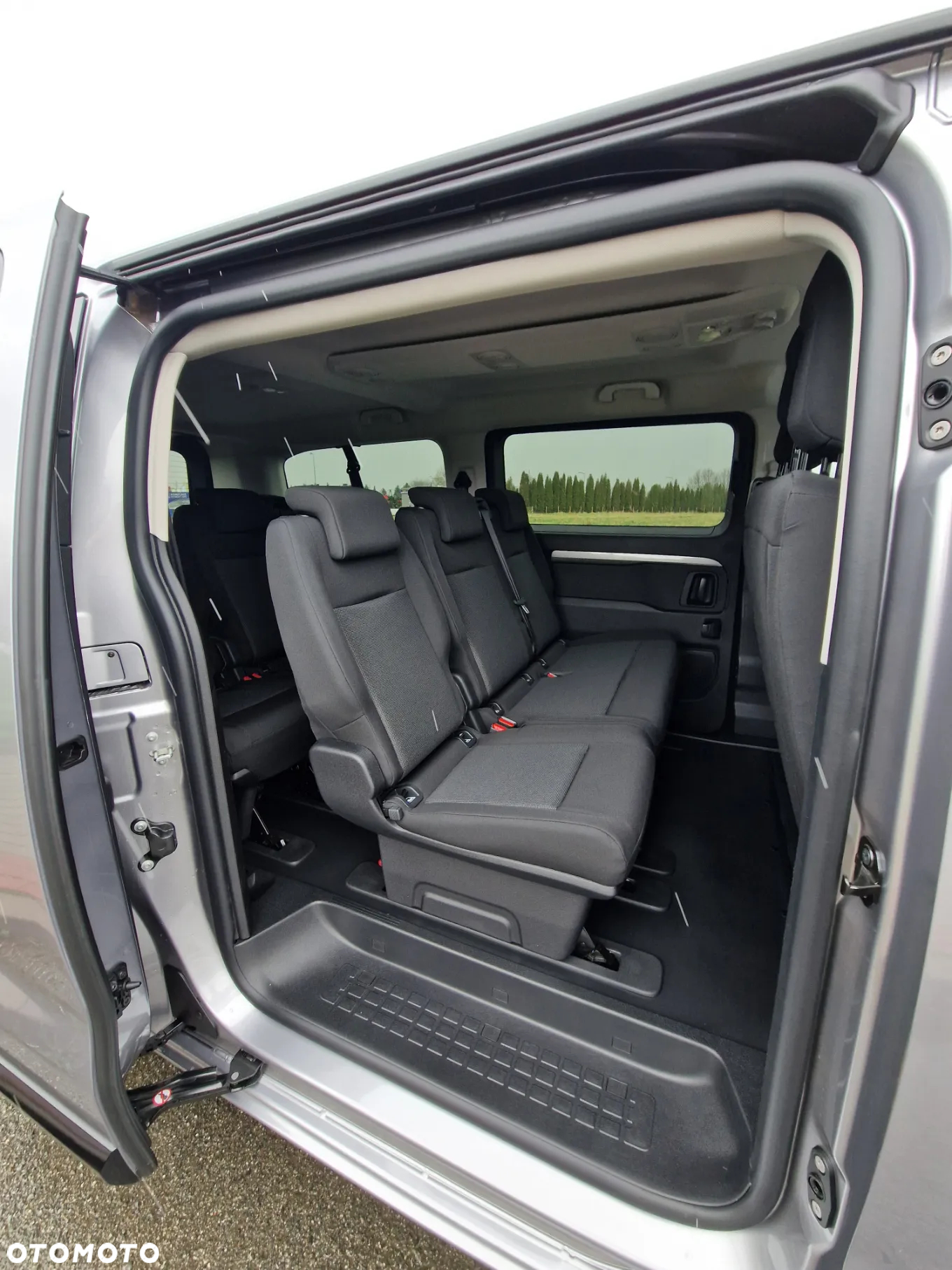 Opel Vivaro - 14