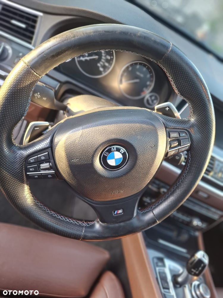 BMW Seria 5 535i - 7