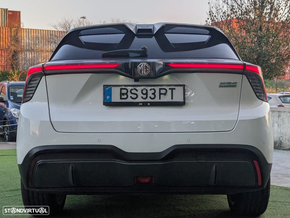MG MG4 77 kWh Extended Range Luxury - 4