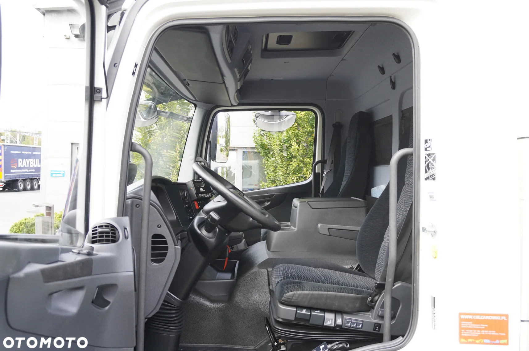Mercedes-Benz Atego 1530 E6 chłodnia Lamberet 17 palet / ładowność 7t - 10