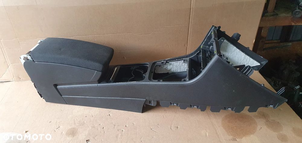 Tunel środkowy podłokietnik czarny VW Passat B6 3C0864207M - 3
