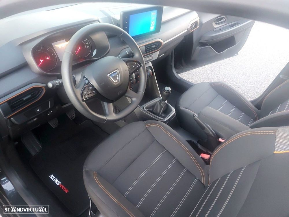 Dacia Sandero — fotografia 14