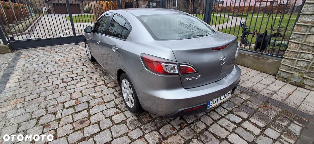 Mazda 3 1.6 Exclusive EU5 - 7