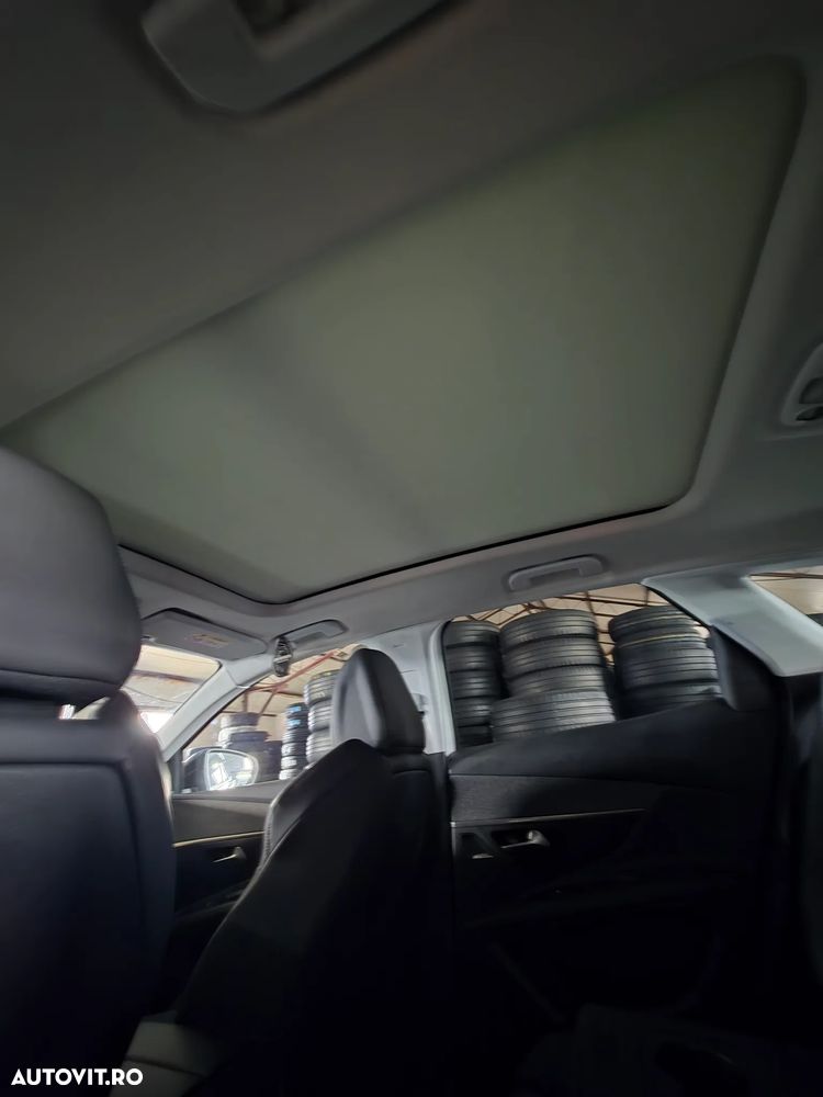 Peugeot 3008 1.5 BlueHDI S&S EAT8 Allure - 20