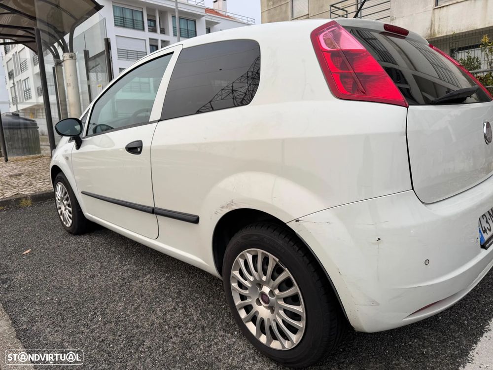 Fiat Grande Punto - 2