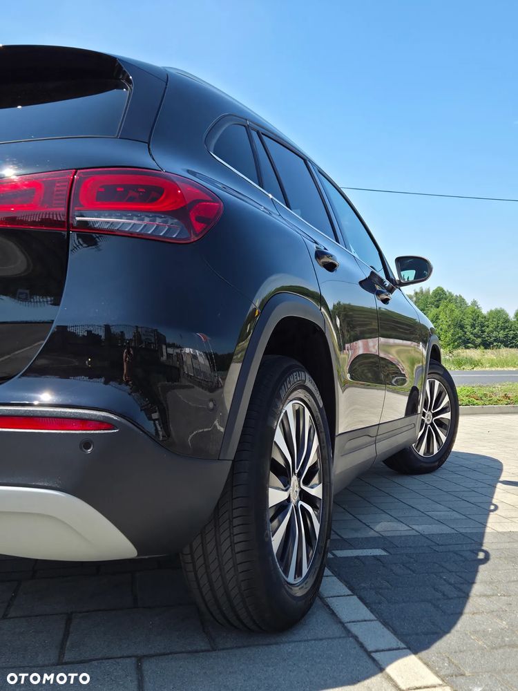 Mercedes-Benz GLA 200 Business Edition - 10