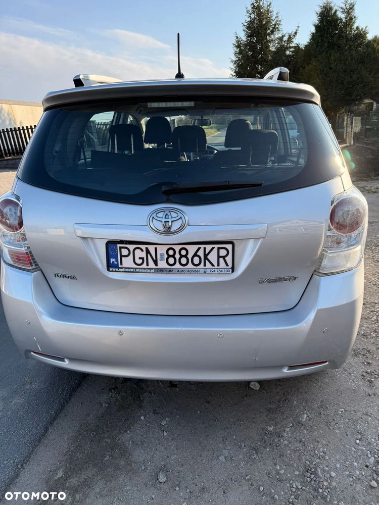 Toyota Verso 1.8 2010 7os - 4