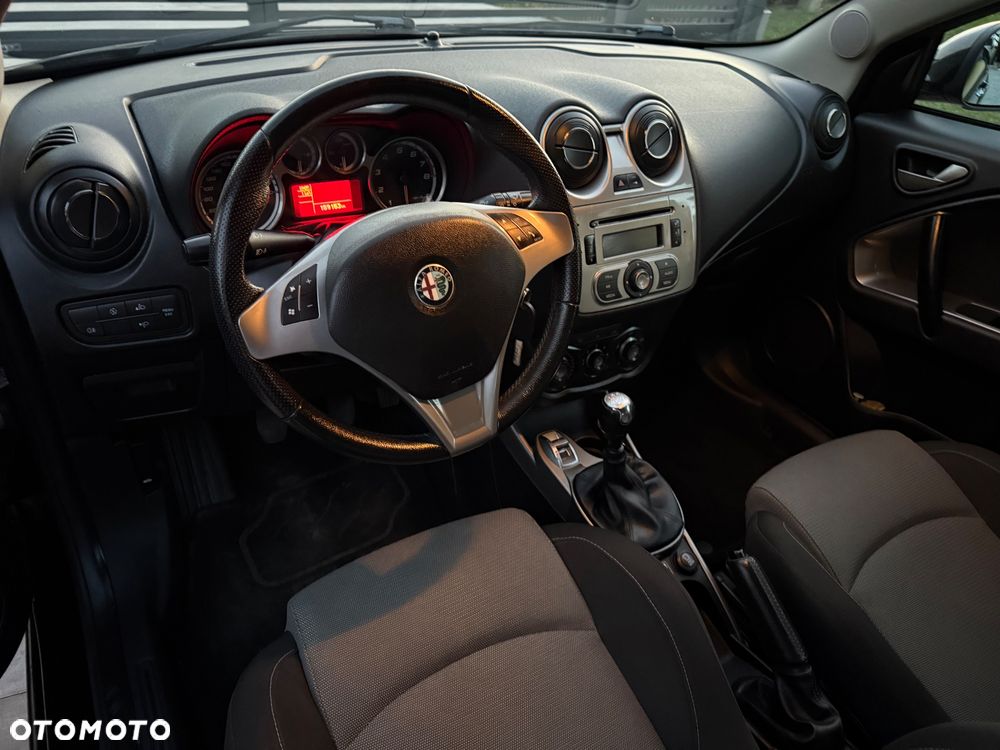 Alfa Romeo Mito - 10