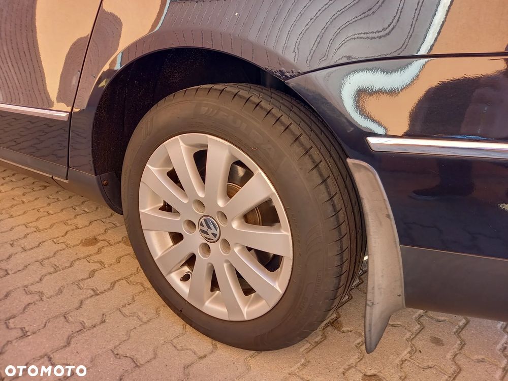 Volkswagen Passat 2.0 TDI DPF Comfortline - 17