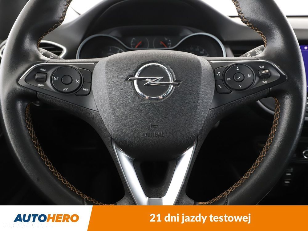 Opel Crossland X 1.2 T Design Line S&S - 18