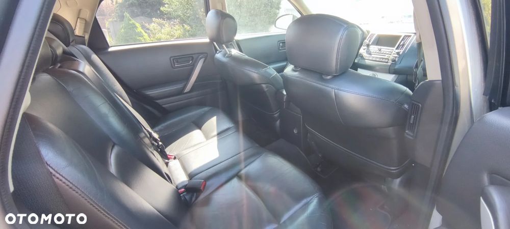 Infiniti FX FX35 - 9